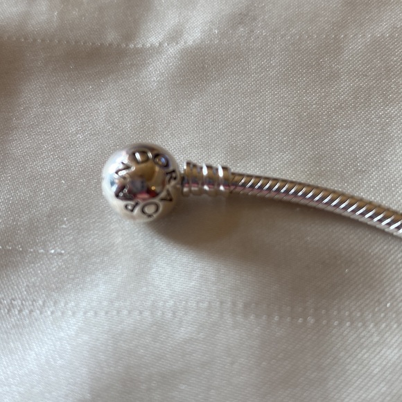 Pandora bracelet - Picture 4 of 5